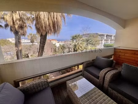 appartement t2 de 52 m² avec terrasses et garage dans résidence sécurisée