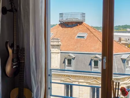 bordeaux – quartier belcier / euratlantique – grand t4 trave