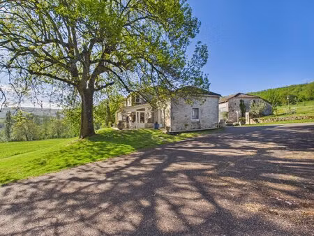 maison de charme avec piscine
