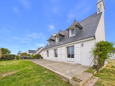 treffiagat - grande maison avec dependances