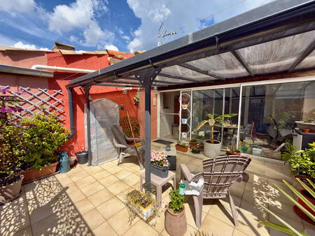 maison de village r+3 t6 avec jardin privatif non attenant