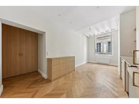 vente appartement de luxe paris 3 2 pièces 34.68 m² <meta name="description" content="pari