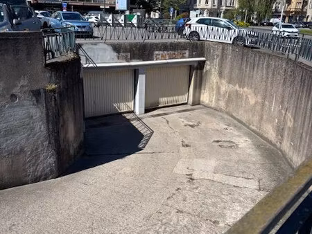 à louer garage-parking 15 m² – 74 € |thionville