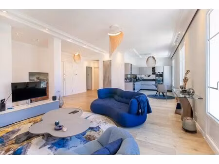 nice wilson  superbe appartement d'angle de 87 m² avec grand balcon en dernier étage