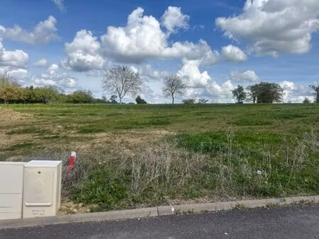 en vente terrain constructible 3 86 ares – 55 000 € |thionville