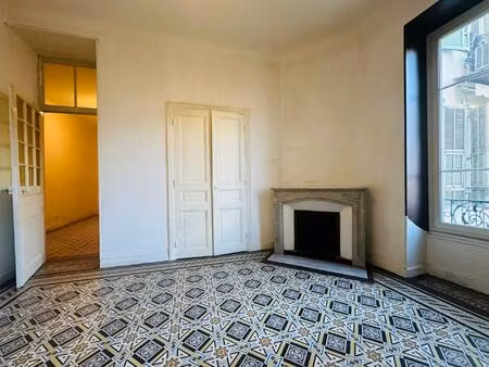 nice 3p coulée verte carabacel - 80m2 bourgeois  balcon calme cave