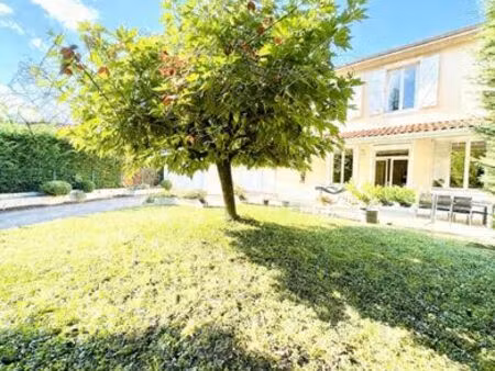 maison de prestige de 185 m2 en vente saint-germain-au-mont-d'or  france