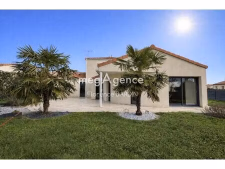 en vente maison 135 m² – 312 000 € |saint-christophe-du-bois