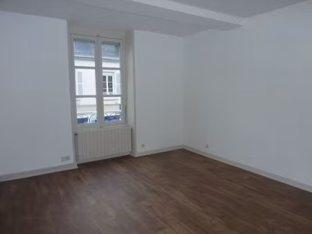 à louer appartement 58 88 m² – 587 € |la flèche