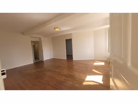 montaut  appartement t3 à louer