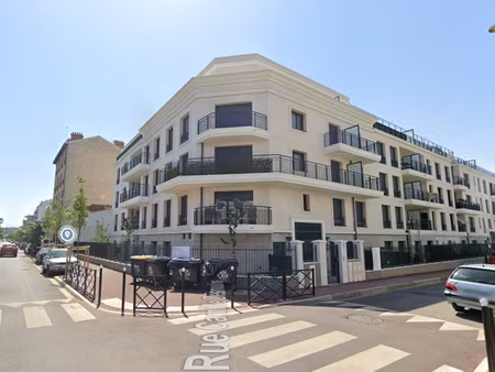 brs - t2 - 45 m2 avec balcons