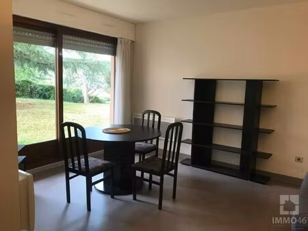 location appartement 1 pièce 38m² cahors 46000