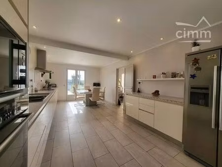 maison de luxe de 3 chambres en vente à le thillay  île-de-france