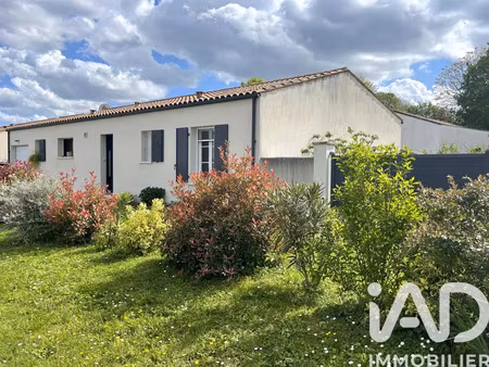 annonce vente maison 4 pièces de 97m2 à sainte-gemme (17250) - paruvendu.fr ref 9927859662