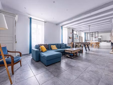 maison 5 pièces 185 m² à vendre / acheter saint-vivien 17220 ? | era immobilier