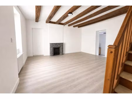 vente maison 4 pièces 110 m² à descartes (37160)  125 000 €