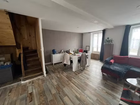 vente maison 5 pièces 93 m² à loulay (17330)  150 500 €