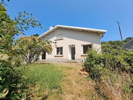 vente maison 6 pièces 198 m² à segonzac (19310)  132 500 €