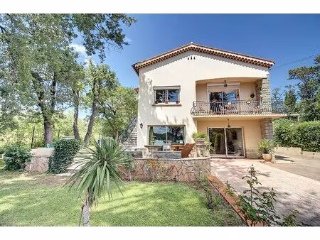a vendre à draguignan - 2 maisons draguignan 335 m²