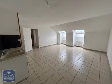 appartement à louer 4 pièces 77.24 m² - chauny (02) - 495€