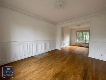 maison à louer 8 pièces 212 m² - château-thierry (02) - 1 500€