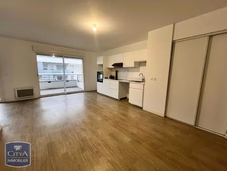 appartement à louer 3 pièces 75.41 m² - angers (49) - 960€