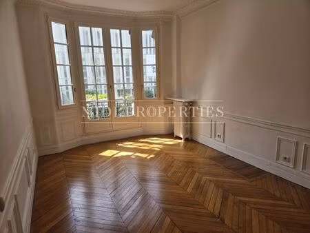 appartement de luxe de 3 pièces en vente à saint-germain  odéon  monnaie  france