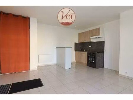 location appartement 2 pièces 38m² hauterive 03270