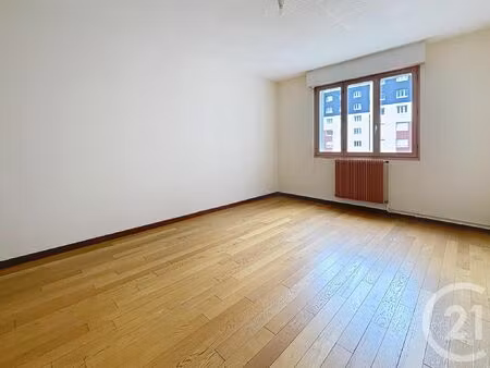 location appartement 3 pièces 67m² beaumont 63110