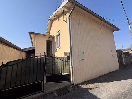 location maison 3 pièces 56m² lent 01240