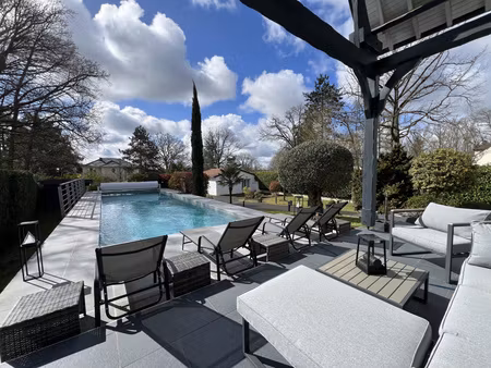 propriété d'exception de 342m2 au sol -2 maisons sur la butte de marcoussis- piscine- terr