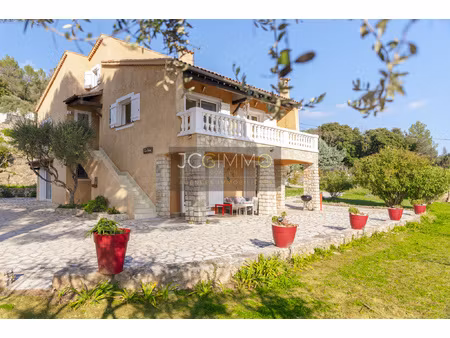 achat maison 6 pièces 215m² camps la source 83170