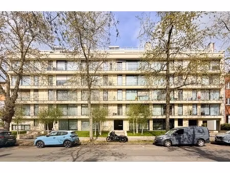 ruim appartement op rustige ligging in kortrijk!