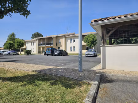 appartement t3 de 63 03m2  2 chambres  refait à neuf  sur st