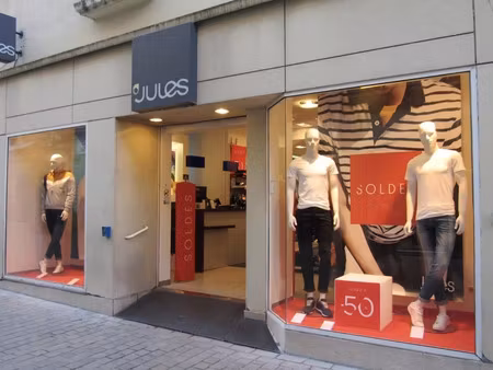 location commerce 150 m² à sète (34200)