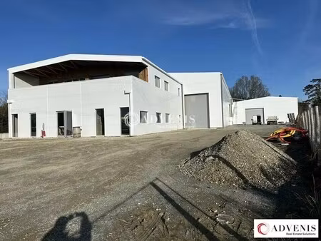 location local d’activités bassens 33530 1765m²