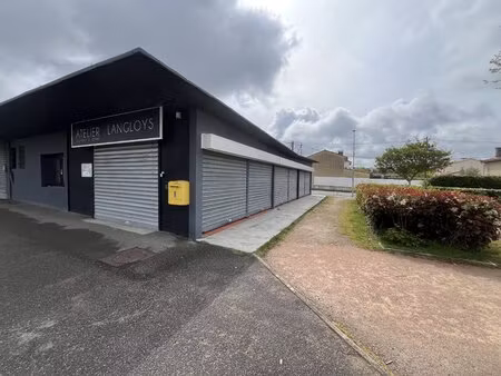 local l'union 172m²