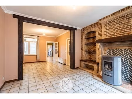 op te knappen woning nabij centrum herzele