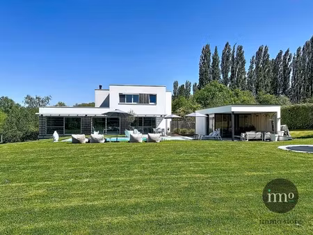 strakke  energiezuinige villa op 72a60