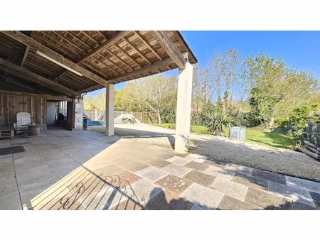 vente maison 6 pièces 166 m² à le mazeau (85420)  218 000 €