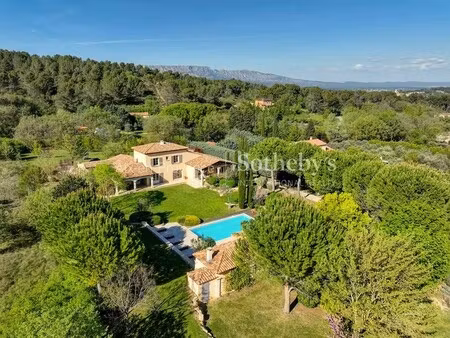 maison de luxe à vendre à aix-en-provence : 1 680 000 € | 290m²