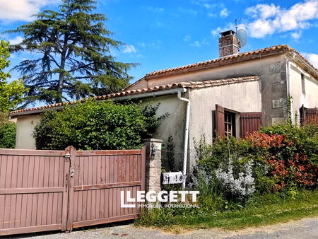 maison 4 pièce(s)  chamouillac