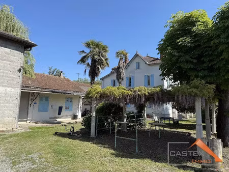 vente maison 10 pièces 253 m² à salies-du-salat (31260)  219 900 €