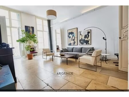 montpellier ecusson - appartement 6 pieces dans un bel hotel particulier