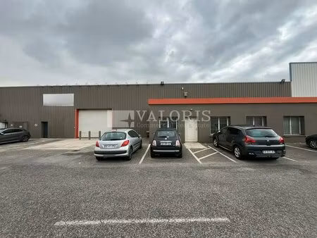 location local commercial 433m² vitrolles 13127