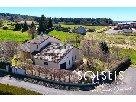 vente maison 5 pièces 131 m² à saint-pal-de-chalencon (43500)  239 000 €