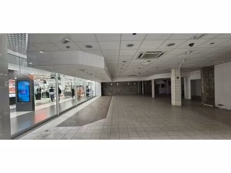 location local commercial 394m² macon 71000