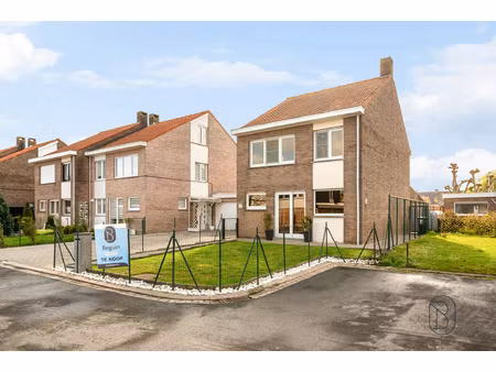 huis te koop in wielsbeke met 4 slaapkamers