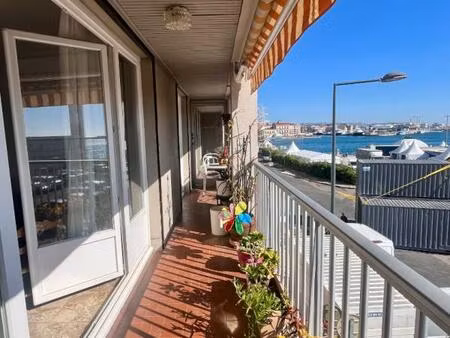 en exclusivité ! sète dans quartier prisé face à la mer !