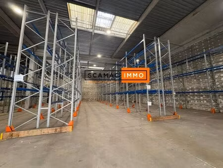 location entrepôt 1 139 m²